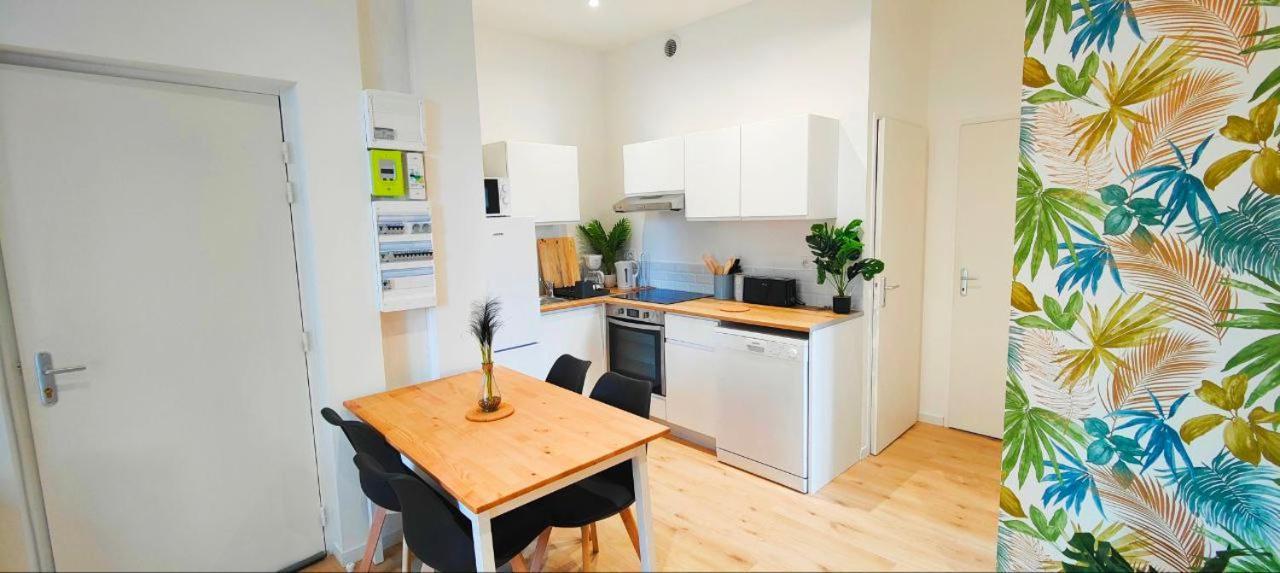 Appartements A Theme Clermont-Ferrand Esterno foto